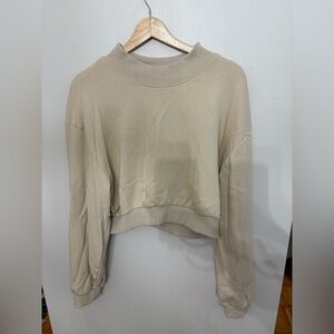 Olivaceous Cream Long Sleeve Sweatshirt L